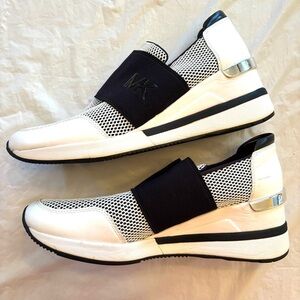 NWOT Michael Kors Felix Low-Top Sneakers black white SZ 10 M no box Brand New